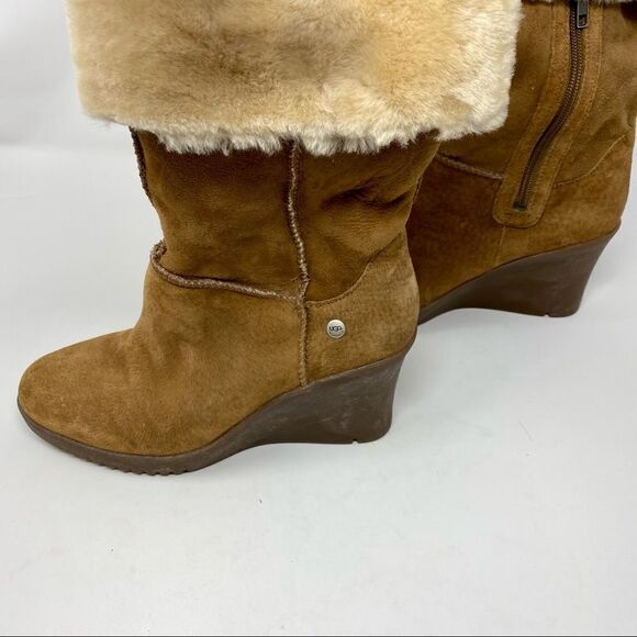 Ugg Joslyn Wedge Boot- Size 8 - Picture 7 of 14